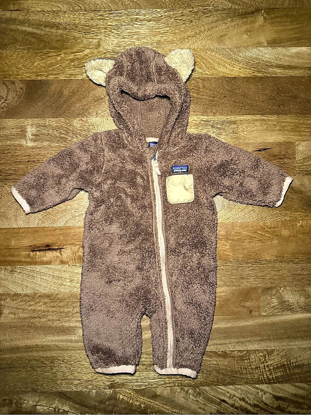 Patagonia Baby Furry Friends Bunting Brown Fleece Footie in Moose Brown Size 3-6